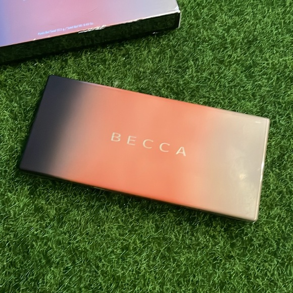 Becca Sunchased Palette - Ipanema Sunset, Apricot Blossom, Opal - Picture 2 of 5